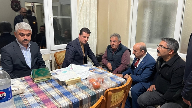 Şehit Deniz Teğmen Mustafa Kemal Öz'ün şehadet haberi Adana'daki ailesine verildi