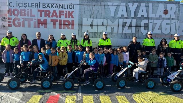 Muğla'da öğrencilere trafik eğitimi verildi