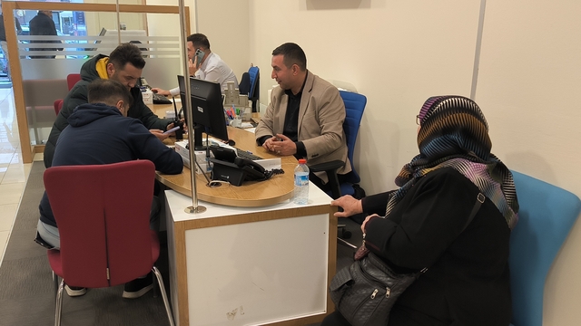 Kütahya'da telefon dolandırıcılığı bankacı ve polisin müdahalesiyle önlendi
