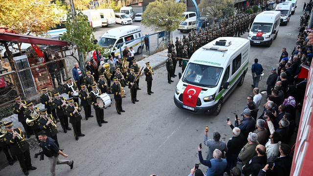 Eğitim sırasında şehit olan Deniz Teğmen Mustafa Kemal Öz için Adana'da tören düzenlendi