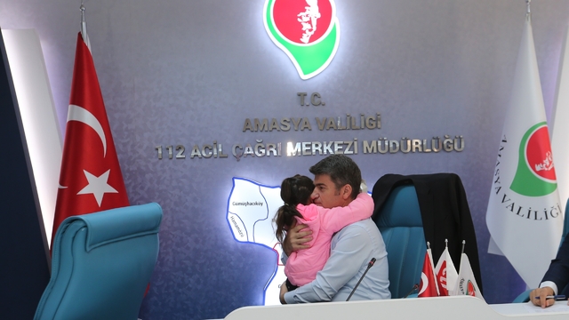 Amasya Valisi Bakan, halk günü toplantısına katıldı