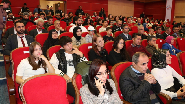 Karabük'te düzenlenen Türkiye'nin ilk Sağlık Bilimleri Festivali sona erdi