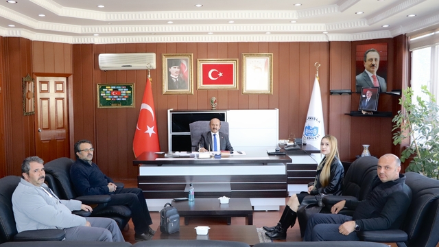 Şarkışla'da çevre düzenleme çalışmaları sürüyor