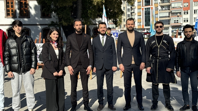 Afyonkarahisar'da "İki Devlet Tek Millet Karabağ Zaferi Sergisi" açıldı
