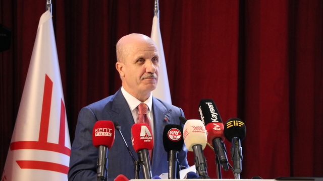 YÖK Başkanı Özvar: Ülkemizde yaklaşık 340 bin uluslararası öğrenci öğrenim görüyor