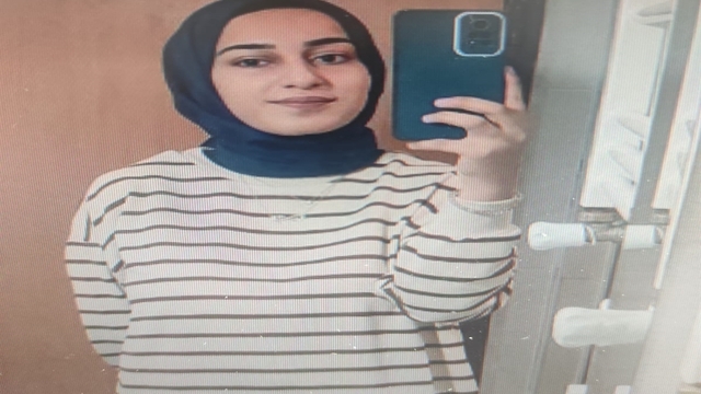 Diyarbakır Adliyesi önüne gelen Rojin'in babası: 23 gündür otopsi çıkmadı