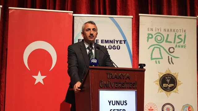 Edirne Valisi Sezer "En İyi Narkotik Polisi Anne" Semineri'nde konuştu: