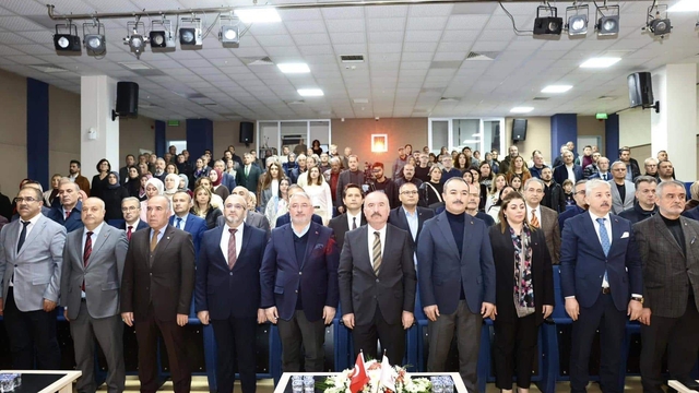 Çorum'da "Öğretmen Akademileri Programı" düzenlendi