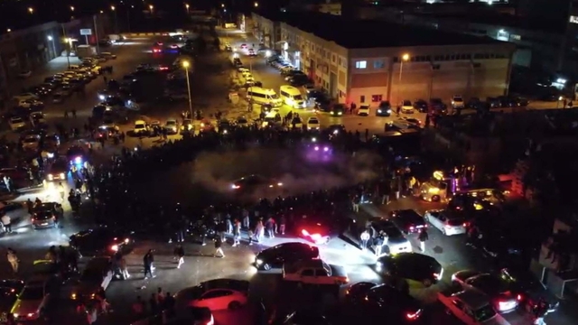 İzmir'de drift yapan 6 sürücüye gözaltı; o anlar kamerada