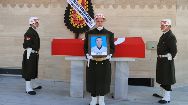 Edirne'de vefat eden Kıbrıs gazisi son yolculuğuna uğurlandı