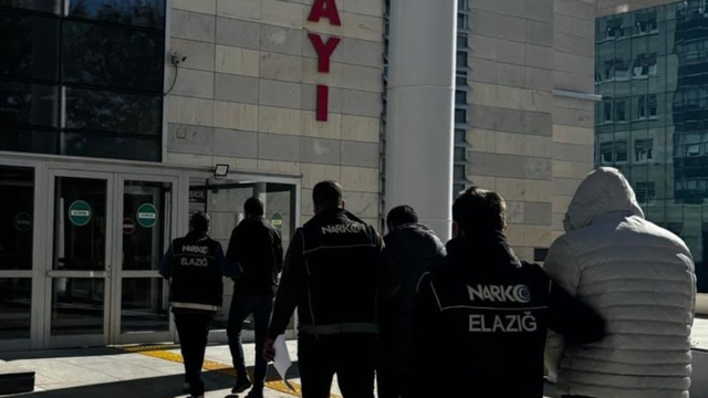 Elazığ'da uyuşturucu operasyonunda yakalanan 7 zanlı tutuklandı