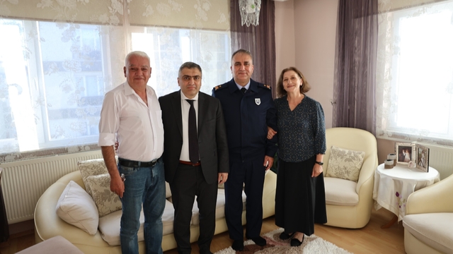 Merzifon Kaymakamı Karaaslan, şehit ailesi ve gaziyi ziyaret etti