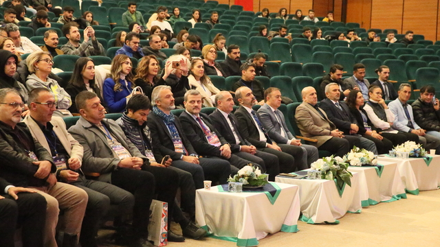 Kars'ta düzenlenen 7. Uluslararası Avrasya Spor Eğitim ve Toplum Kongresi başladı