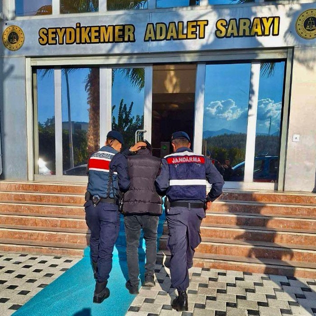 Muğla'da 16 yıl 10 ay 22 gün kesinleşmiş hapis cezası bulunan hükümlü yakal...