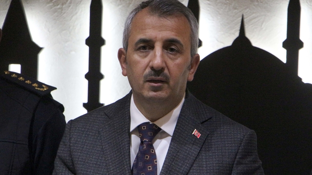 Vali Sezer: Edirne'de 10 ayda 4 ton uyuşturucu ele geçirildi