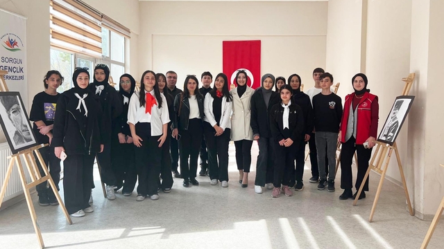 Sorgun'da Atatürk konulu resim sergisi açıldı