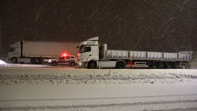 Bitlis'te 15 Kasım'da kış lastiği uygulaması başlayacak