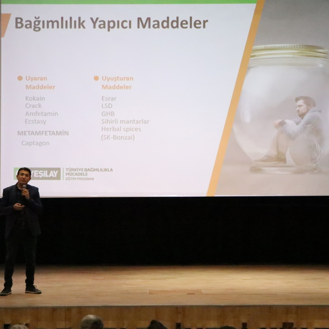 Niğde'de bağımlılıkla mücadele toplantısı düzenlendi