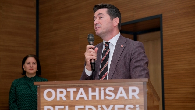 Ortahisar'da belediye personeline yönelik seminer düzenlendi