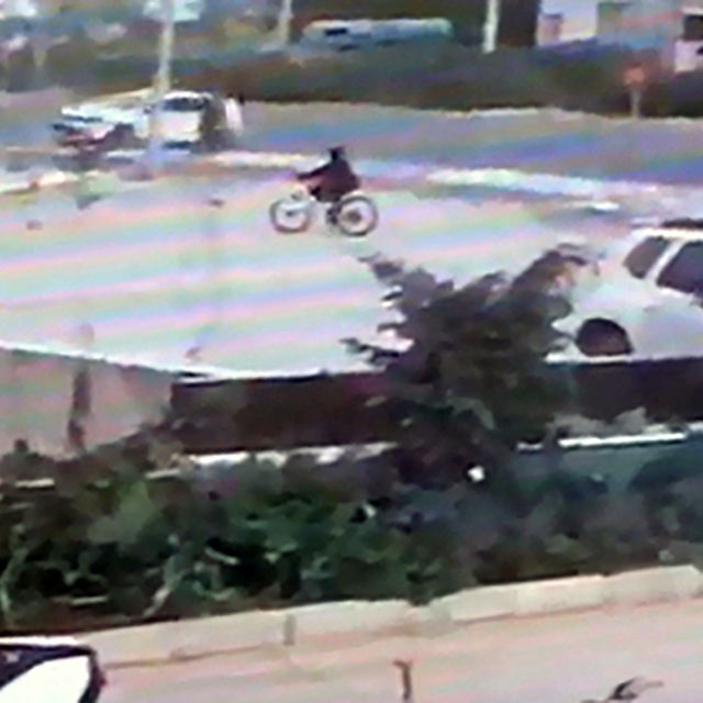 Emel öğretmenin ölümüne neden olan sürücünün serbest kalmasına tepki