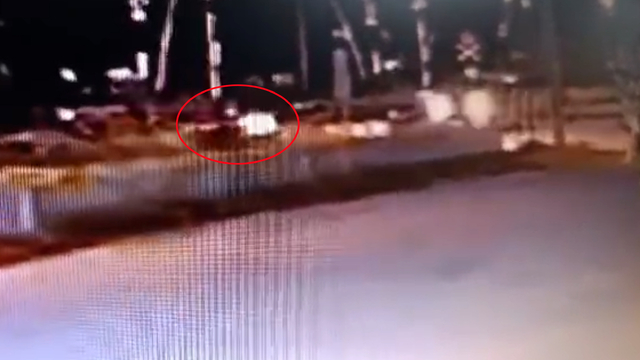 Hafif ticari araçla motosiklet çarpıştı; üniversiteli motokurye öldü (2)