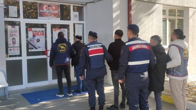 Çankırı'da hırsızlık operasyonunda yakalanan 3 şüpheli tutuklandı