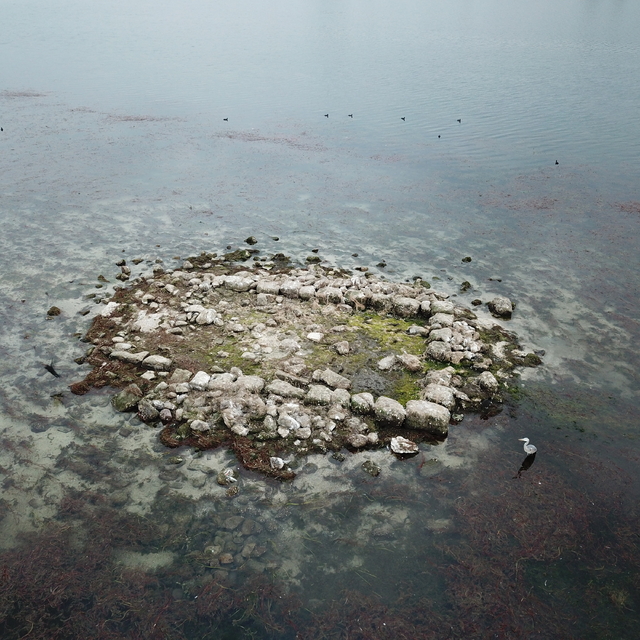 Sapanca Gölü'nde sular çekilince tarihi kilise ortaya çıktı