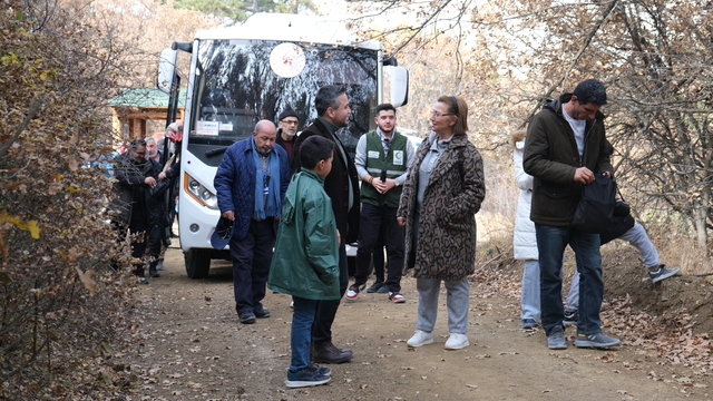 Çankırı Yer Altı Tuz Şehri'nde tedavi gören astım ve KOAH hastaları doğa yürüyüşü yaptı