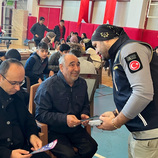 Kozaklı'da 700 vatandaşa emniyetin projeleri tanıtıldı