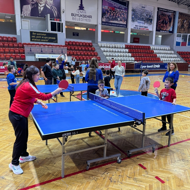 İzmir'de diyabetli çocuklar için spor etkinliği düzenlendi