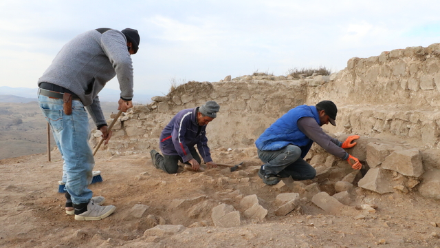 Yozgat'ta Keykavus Kalesi gün yüzüne çıkarılıyor