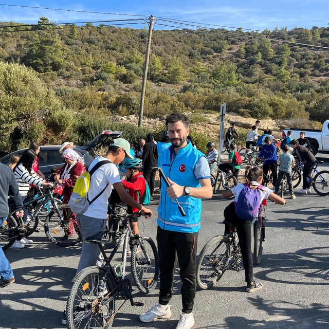 Bodrum'da pedallar cami sevgisiyle çevrildi