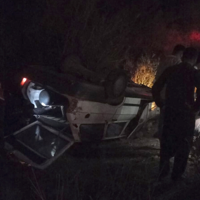 Adana'da takla atan otomobilin sürücüsü yaralandı