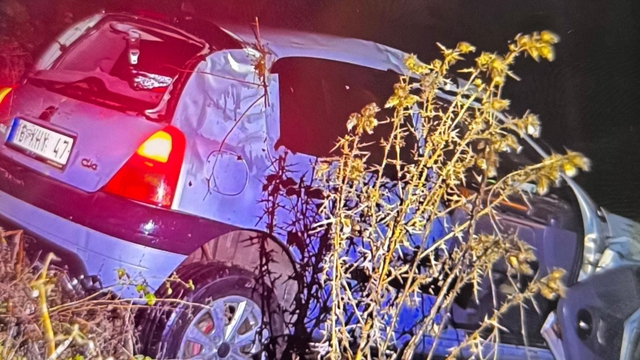 İnegöl'de devrilen otomobilin sürücüsü yaralandı