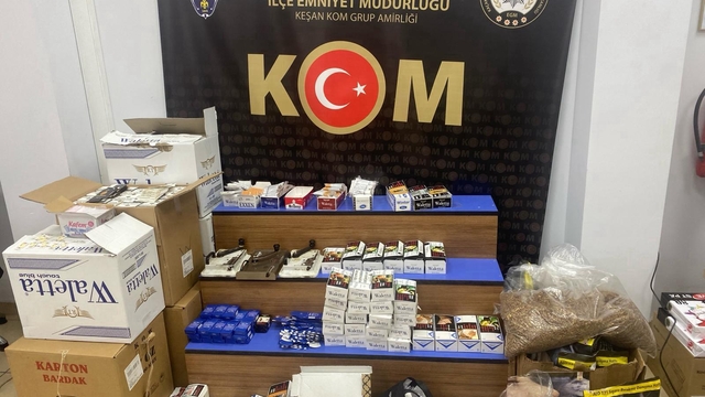 Edirne'deki operasyonda çok miktarda gümrük kaçağı tütün ürünü ele geçirildi
