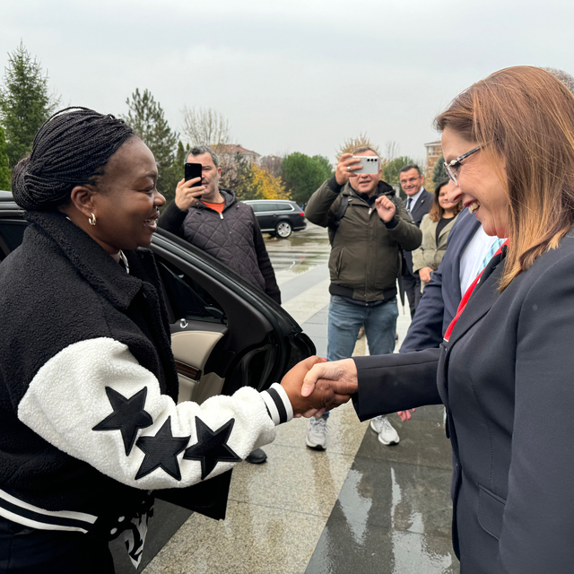 Malavi Meclis Başkanı Hara, Bartın Valisi Arslan'ı ziyaret etti