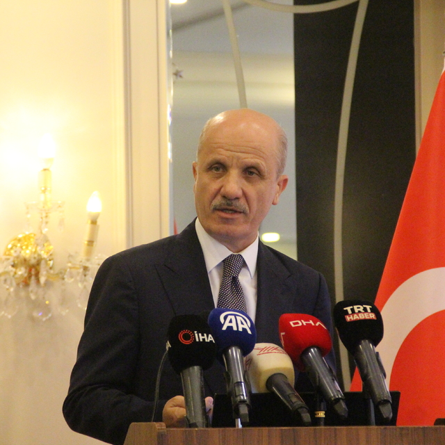 YÖK Başkanı Özvar: Uluslararası öğrencilerin yüzde 96'sı kendi imkanlarıyla...