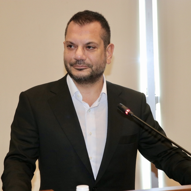 Trabzonspor Kulübü Başkanı Doğan, Trabzon Büyükşehir Belediye Meclisi Topla...