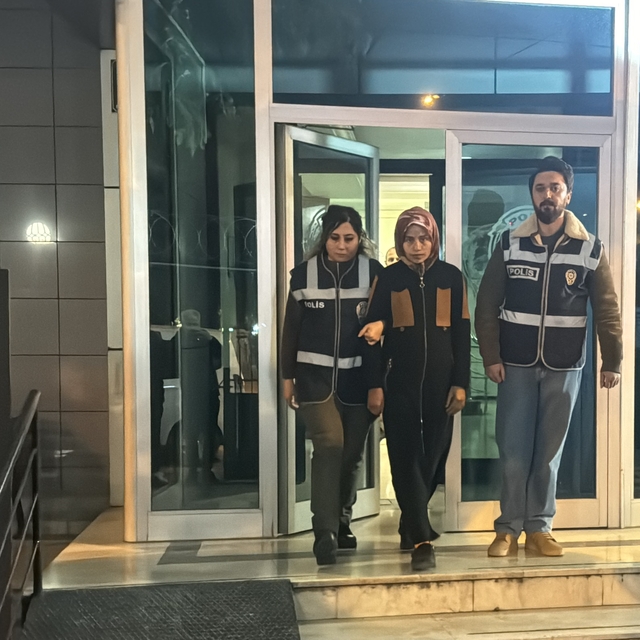 Konya'da çöp konteynerinde bulunan yeni doğmuş bebeğin annesi yakalandı