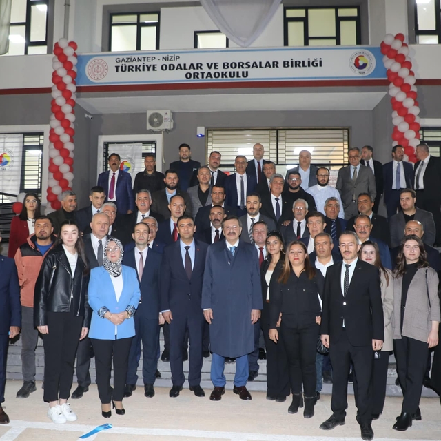 TOBB Başkanı Hisarcıklıoğlu Nizip'te okul açılışında konuştu: