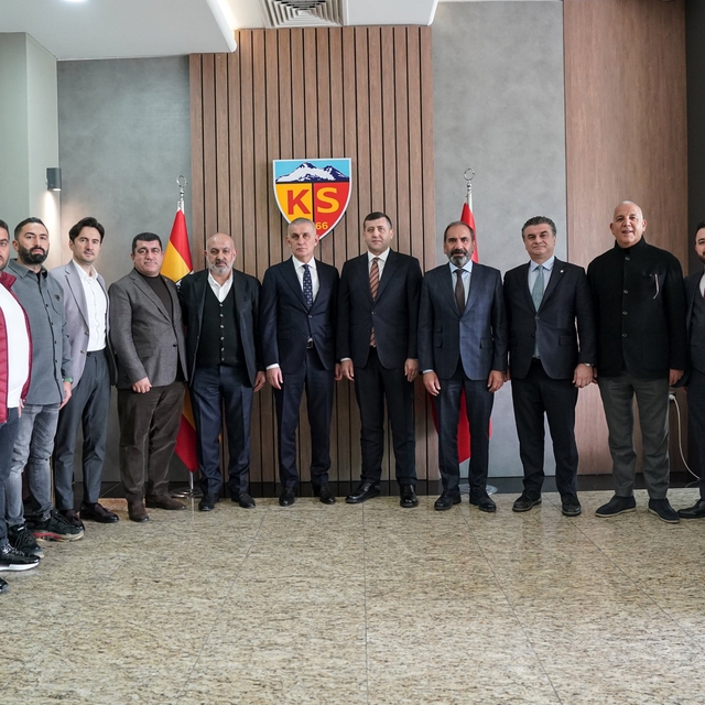 TFF Başkanı Hacıosmanoğlu, Kayserispor'u ziyaret etti