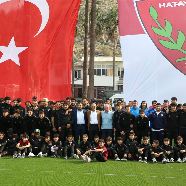 Hatayspor Başkanı Levent Mıstıkoğlu, takımın durumunu değerlendirdi::