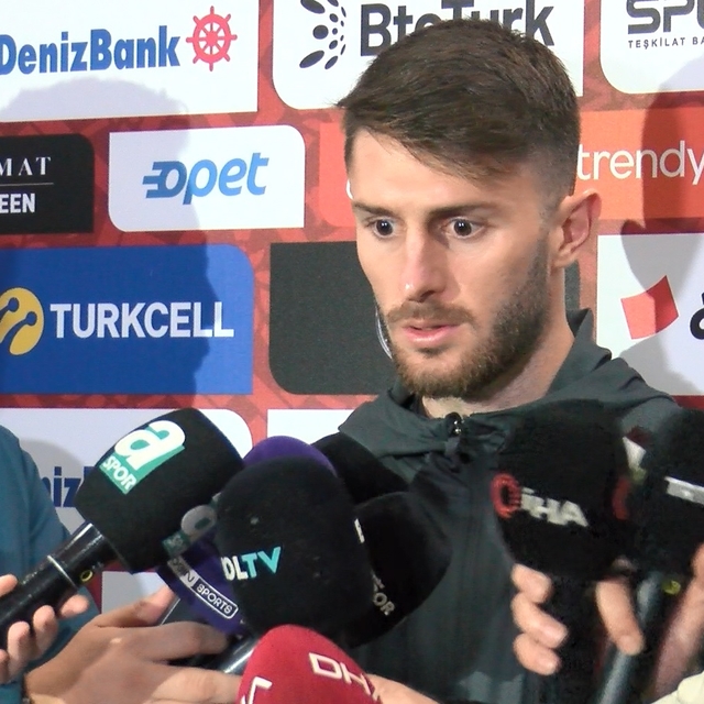 İsmail Yüksek: Bu takım ve jenerasyon her şeyin en iyisini hak ediyor