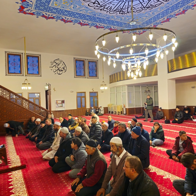 Niğde'de sabah namazı sonrası Filistinliler ve mazlumlar için dua edildi