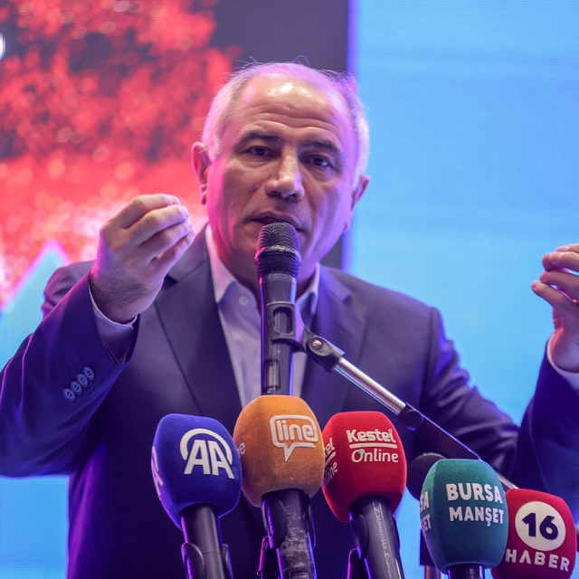 AK Parti Genel Başkanvekili Ala, partisinin Kestel ilçe kongresinde konuştu...