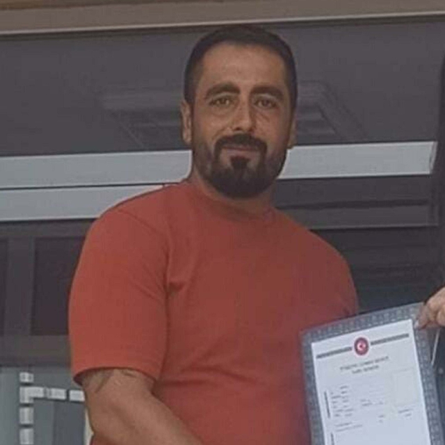 Manisa'da tartıştığı komşusunu bıçaklayarak öldürdü
