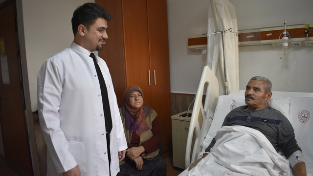 Bitlis'te 70 yaşındaki hasta, prostat kanseri ameliyatıyla sağlığına kavuştu