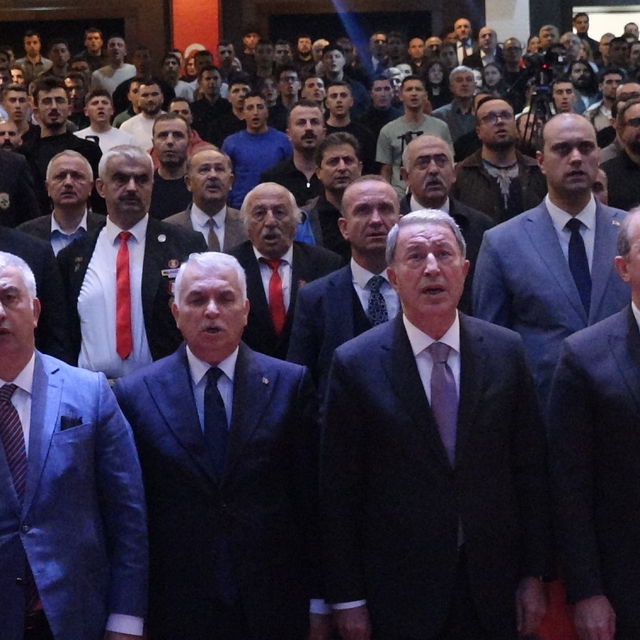 Hulusi Akar: Terörist neredeyse hedefimiz orası