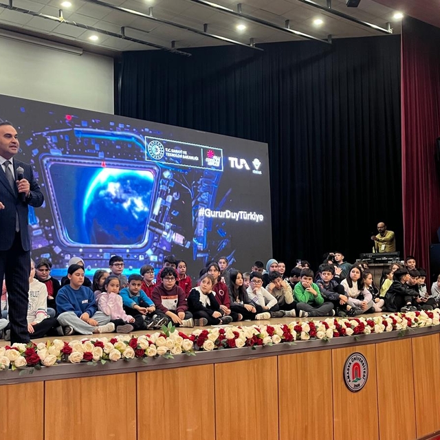 Bakan Kacır: Savunma sanayinde ve havacılıkta millileşme bizim için zorunlu...