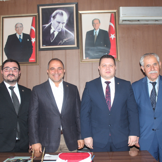 Alaşehir'de MHP İlçe Başkanlığına Tahsin Atılgan getirildi